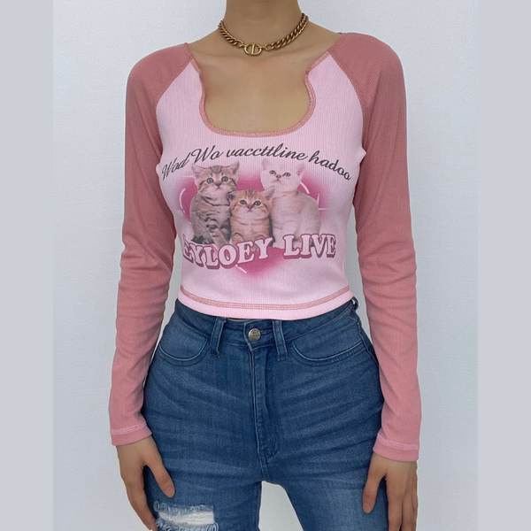 Long sleeve cat pattern notch neck stitch ribbed contrast crop top