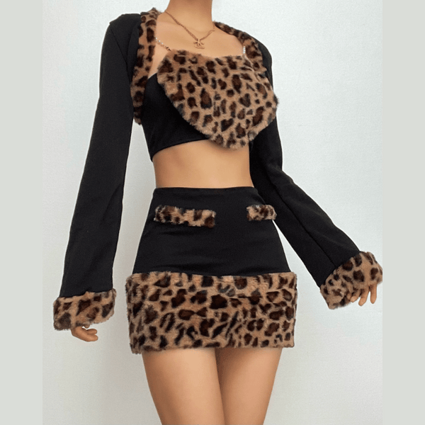 Long sleeve leopard print fluffy shrug sweetheart neck 2 piece mini skirt set