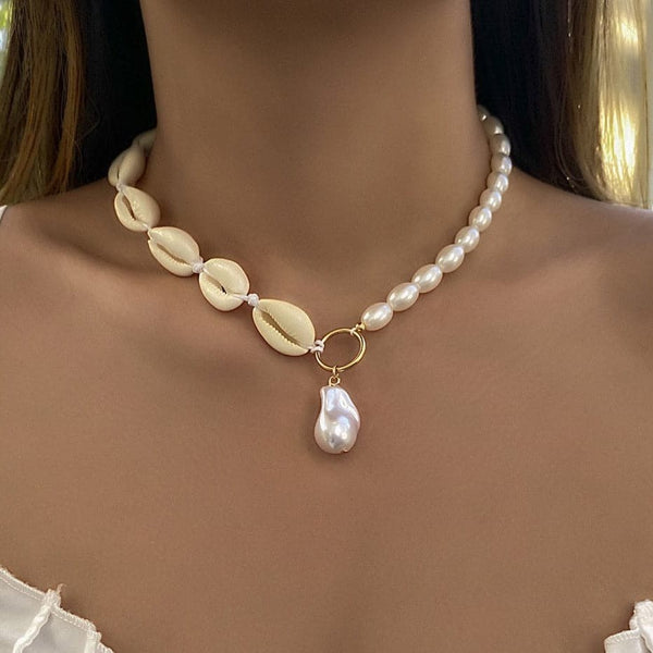 Faux pearl pendant shell choker necklace