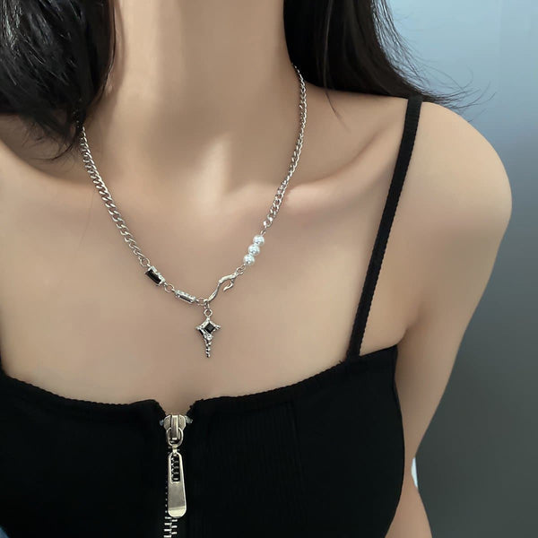 Star pendant pearl irregular necklace